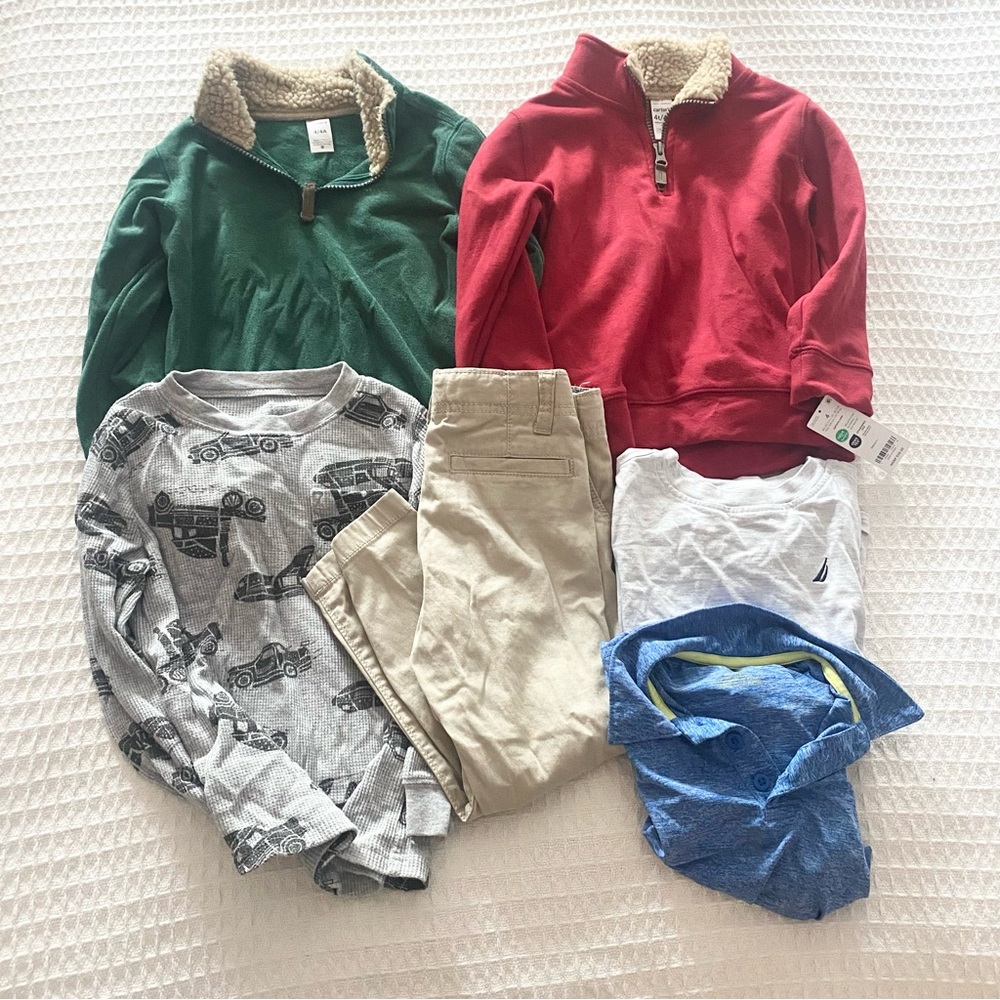 Carter's boys size 4 clothing bundle